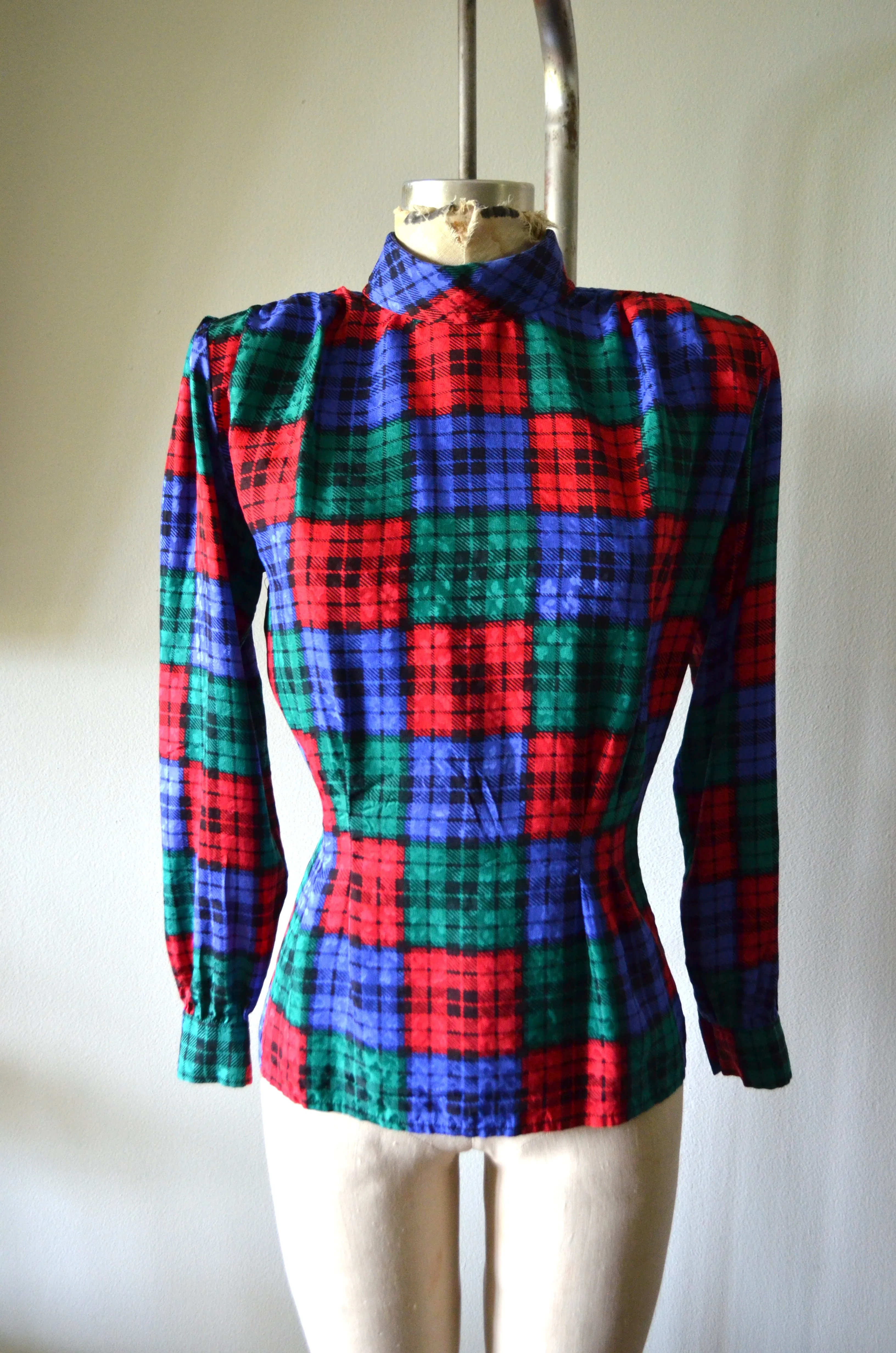 1980s Jerri Sherman silk pleated multicolor plaid houndstooth blouse