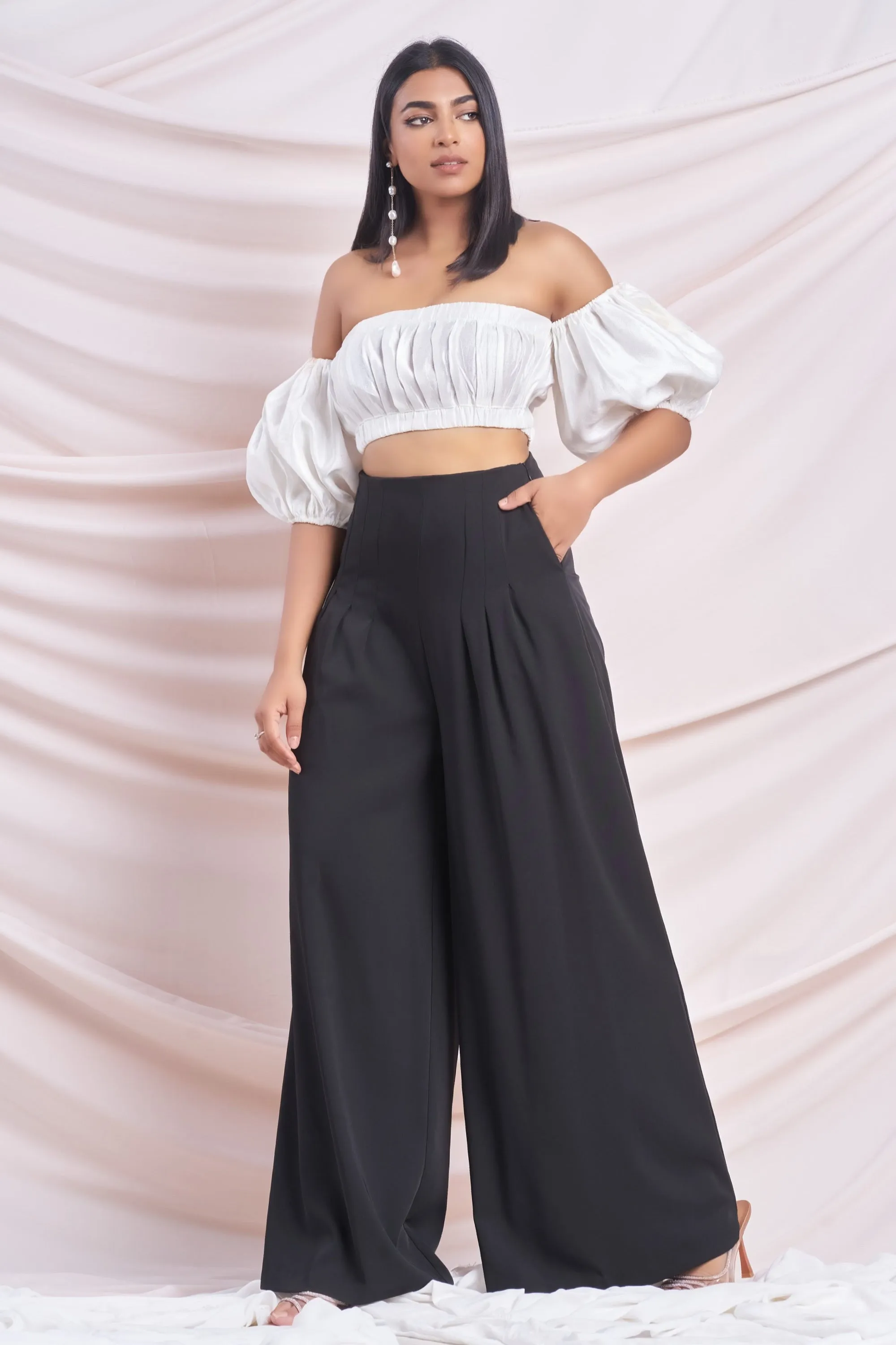 Black Pleated Wide Leg Pant