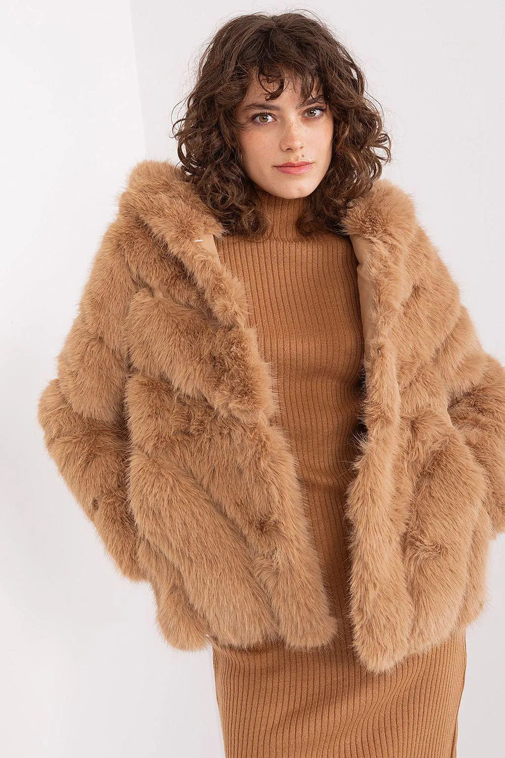 Chic Hooded Faux Fur Jacket