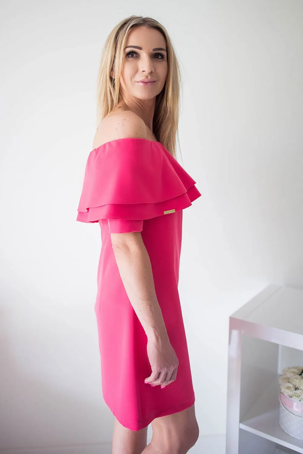 Chic Versatile Spanish Neckline Cocktail Dress for Every Occasion