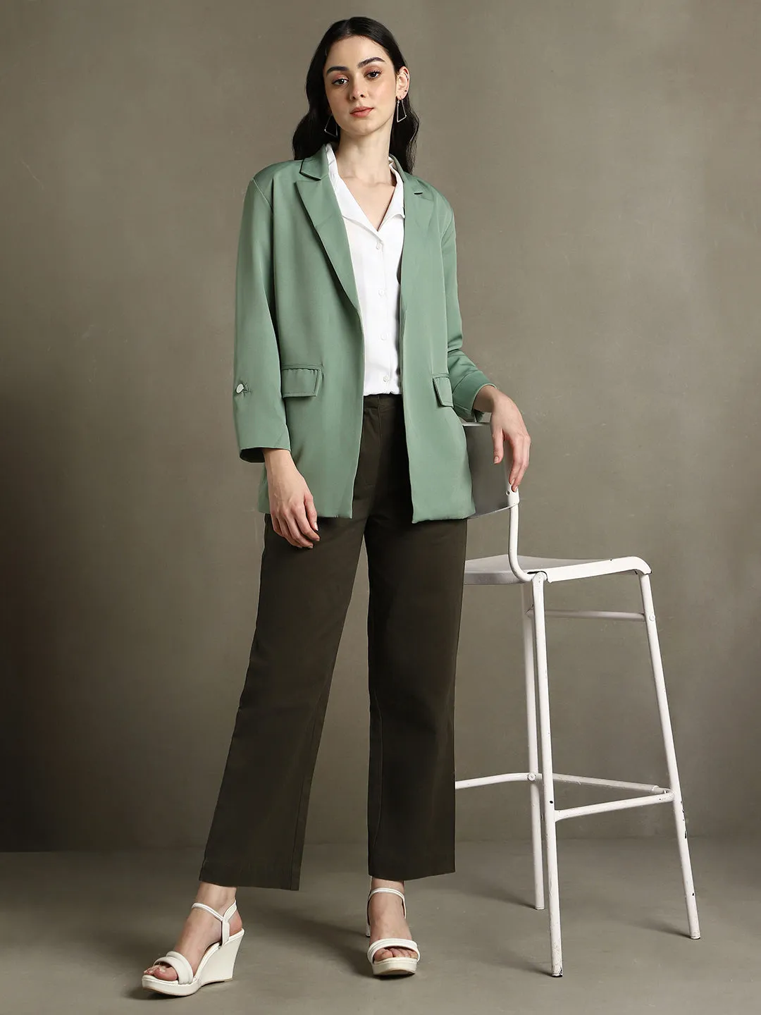 DL Woman Sage Green Solid Lapel Collar Full Sleeves Regular Fit Blazer