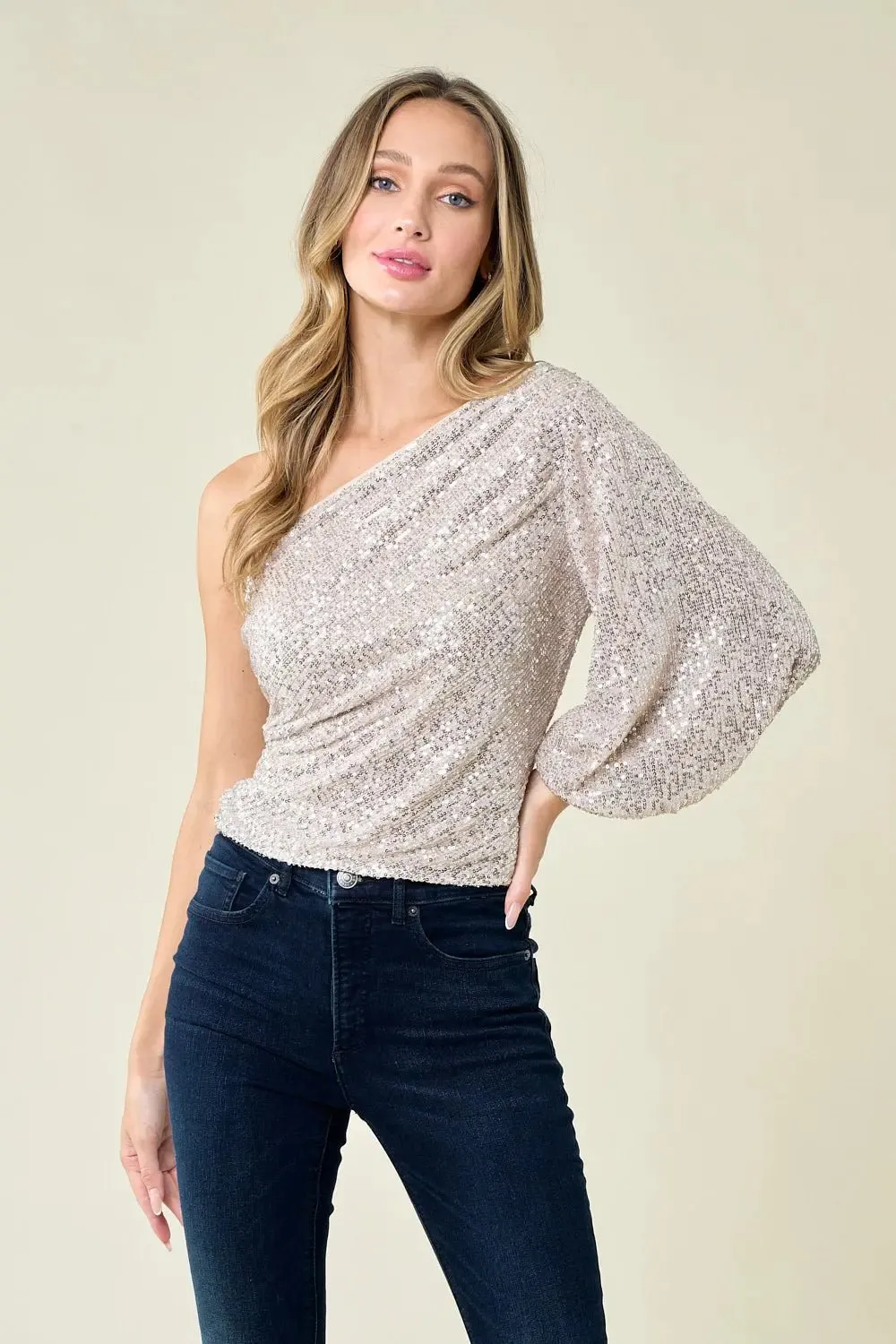 I Know You Want Me One Shoulder Sequin Top