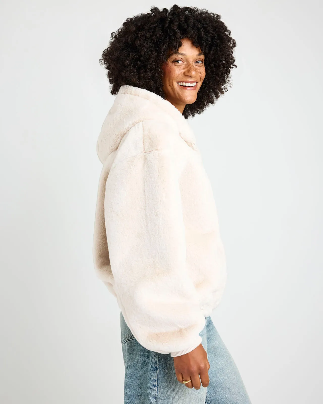 Mikki Fur Bomber