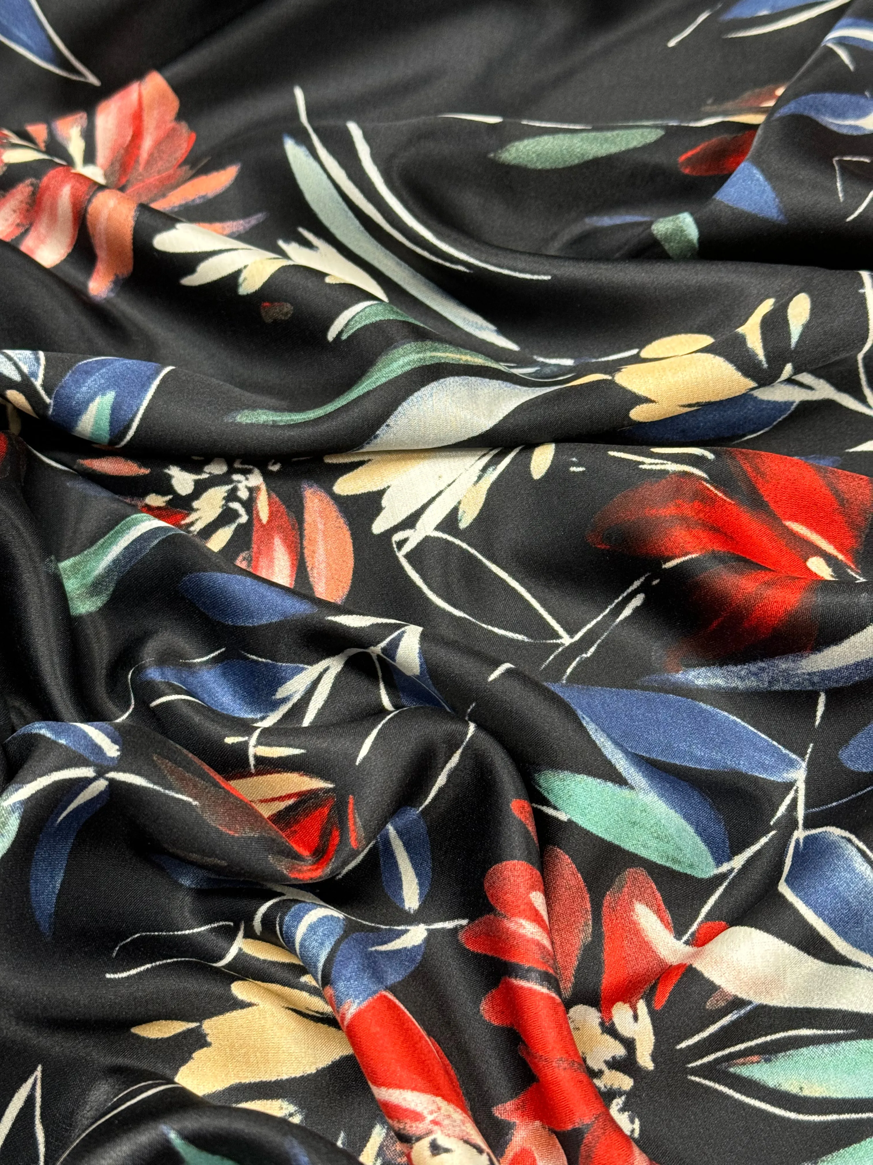 S-8022W OIL-PAINT FLORALS SILK VISCOSE CHARMEUSE. ITALY